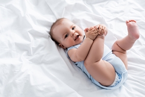 Why Barefoot Is Best for Babies